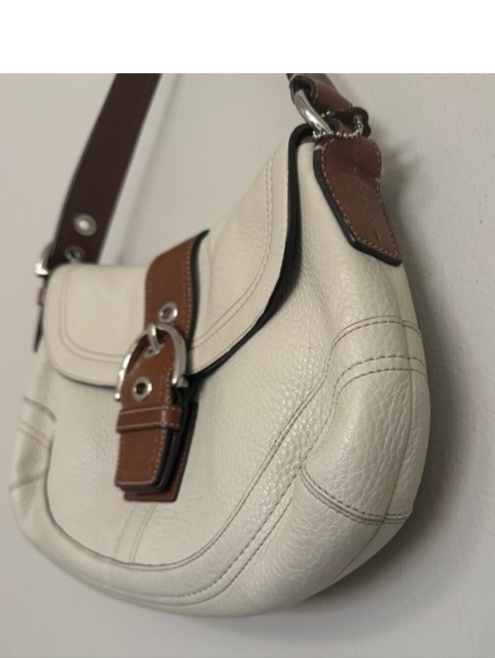 Coach Y2k Soho Bokle Cream Pebble Leather Shoulder Bag F12301 with Brown Trim - Picture 3 of 8